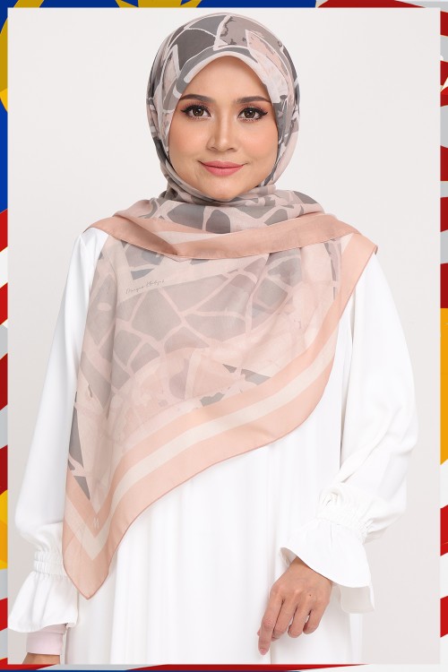 Bawal Printed Madera Dutch Ivory