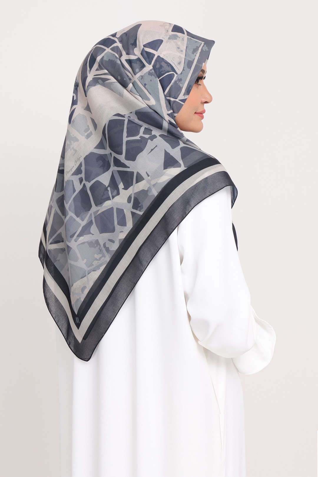 [AS-IS]-Bawal Printed Madera Medium Saphire