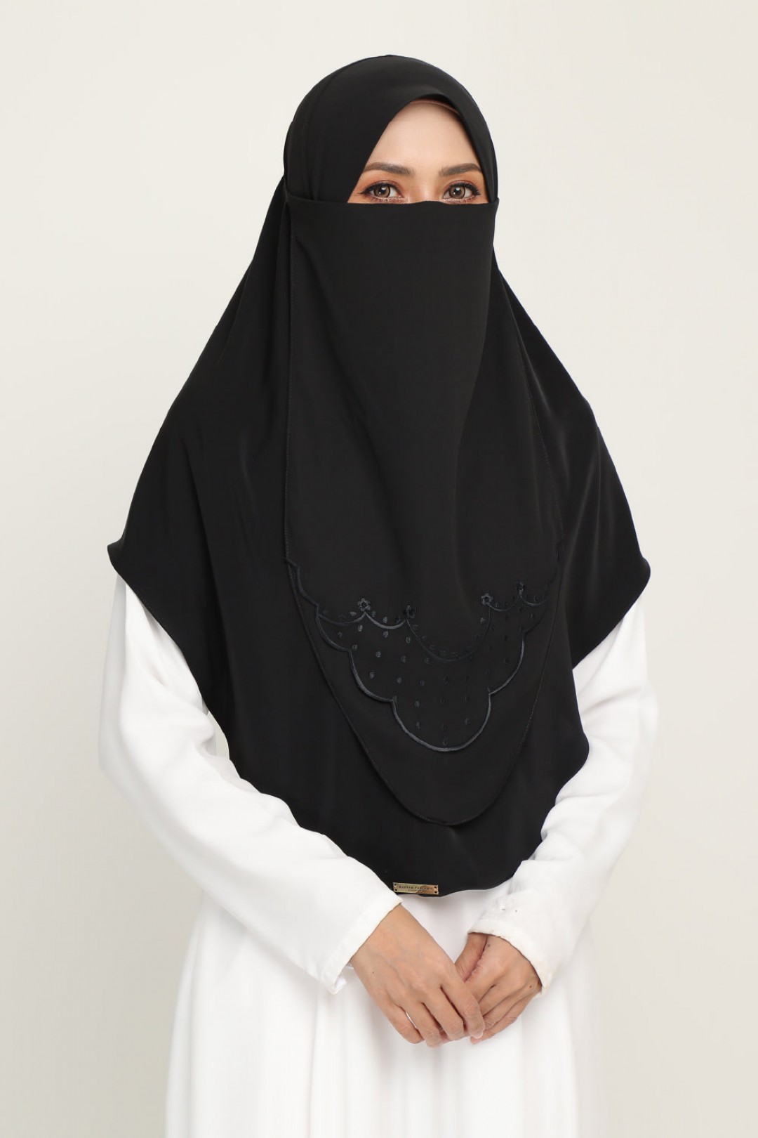 As-Is Purdah Sulam Black Art