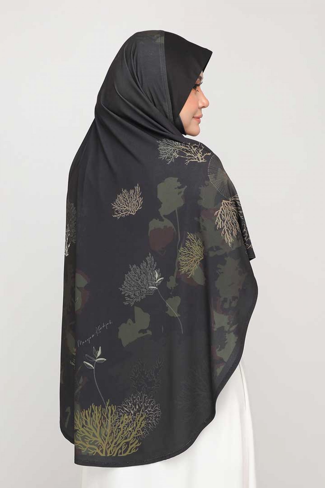 S-Sarung Printed Coral Black