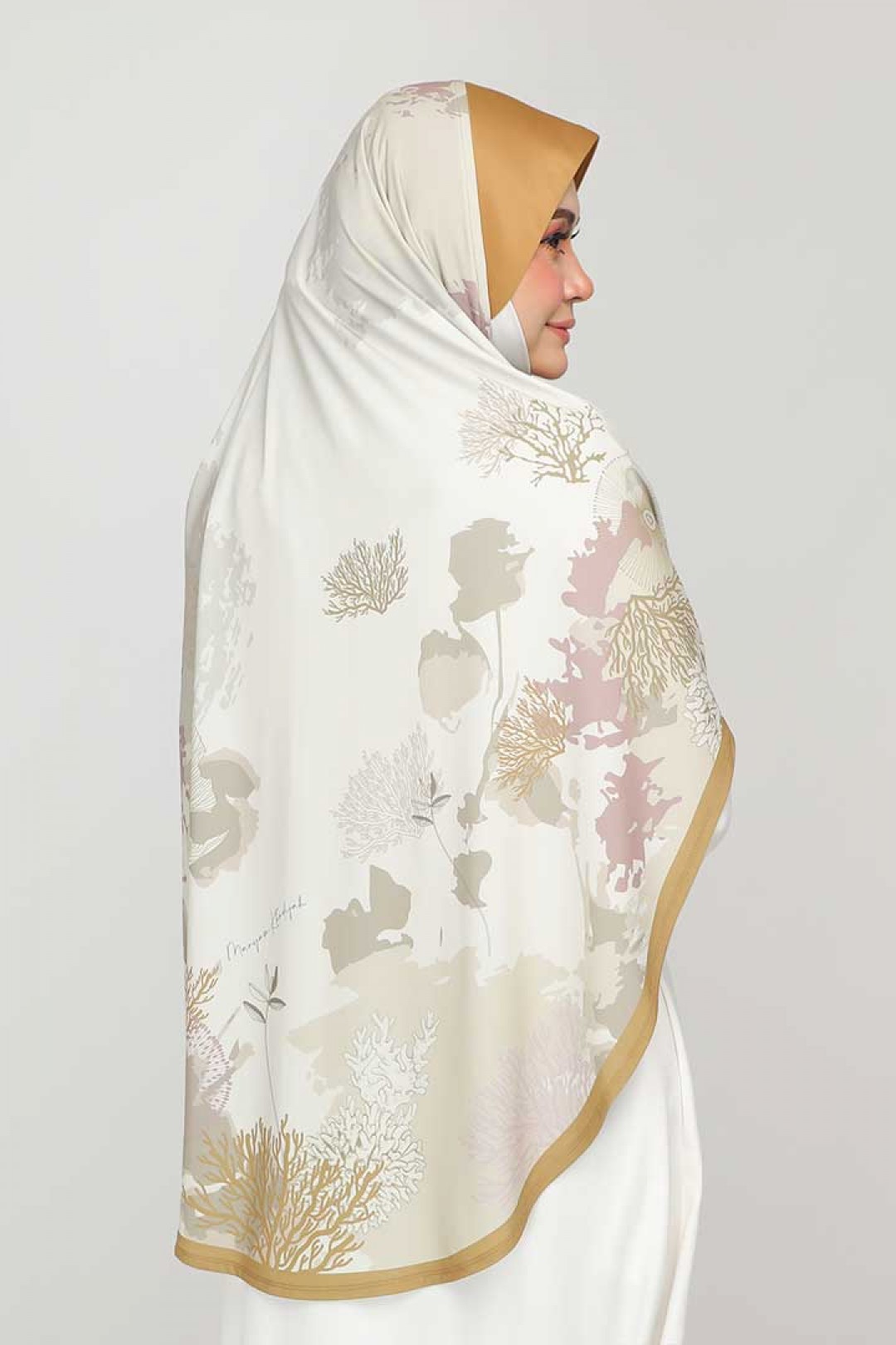 [SAMPLE]-Sarung Printed Coral Cream