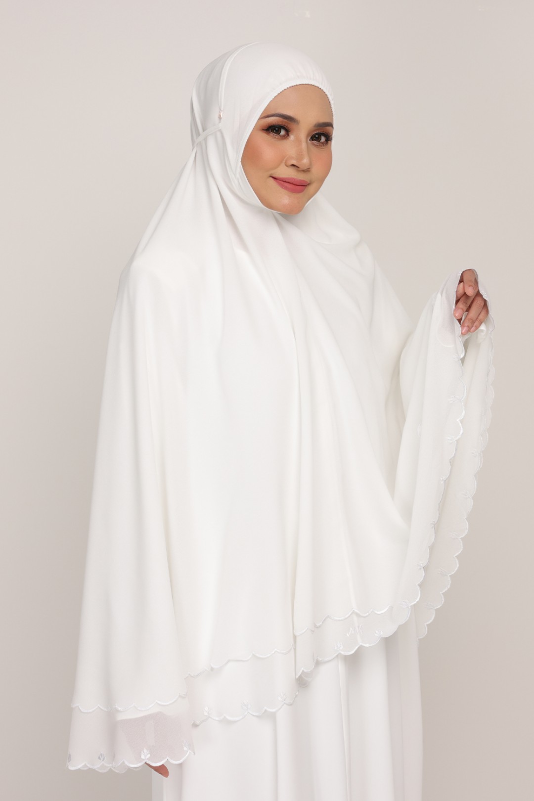 Jubah Rajwa Coral White