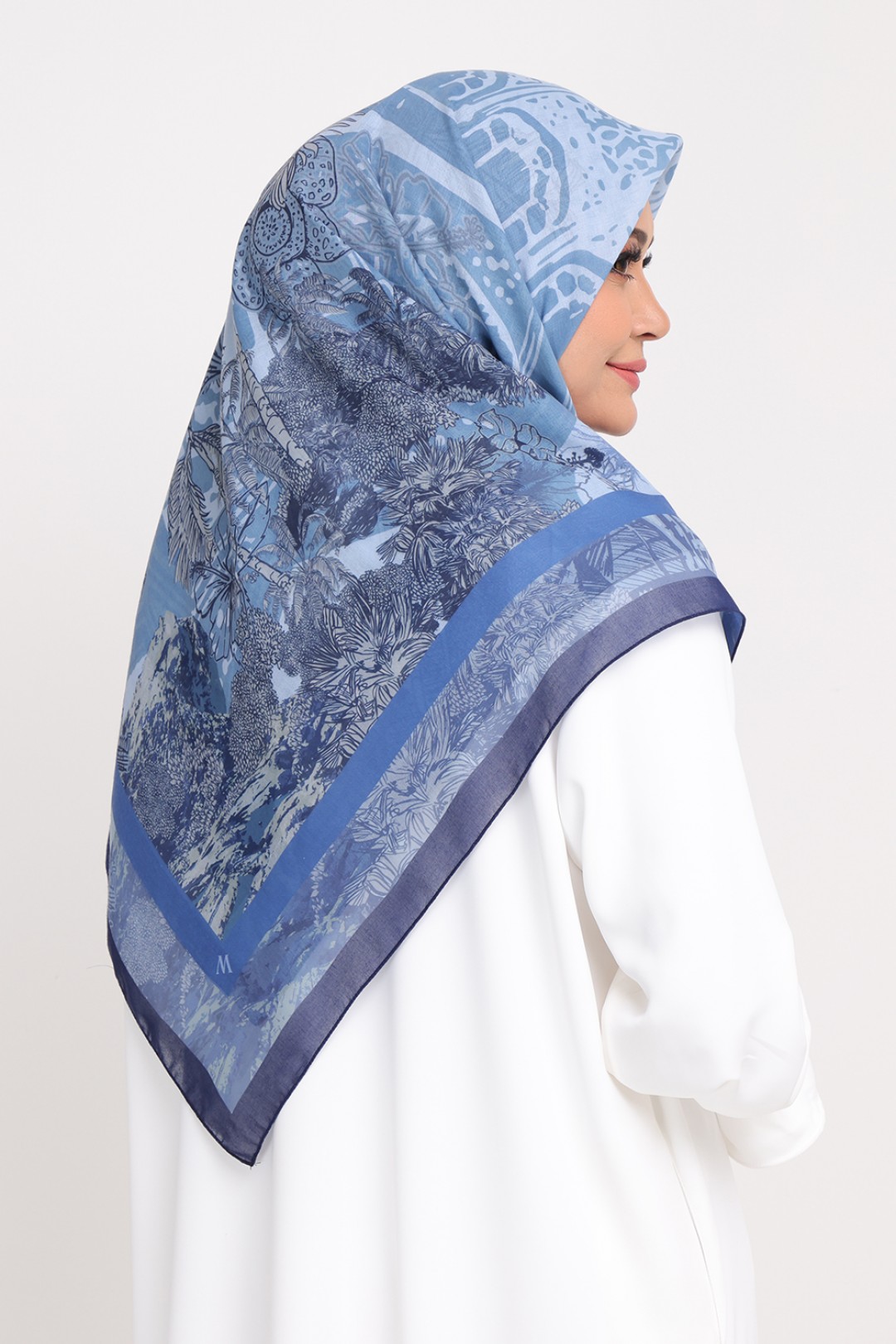 [SAMPLE]-Bawal Printed Hibiscus Blue