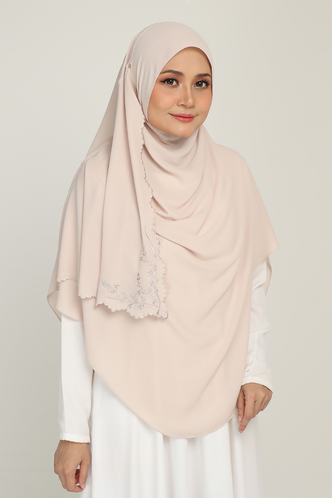 Umma Shawl Sulam Ivory Blush