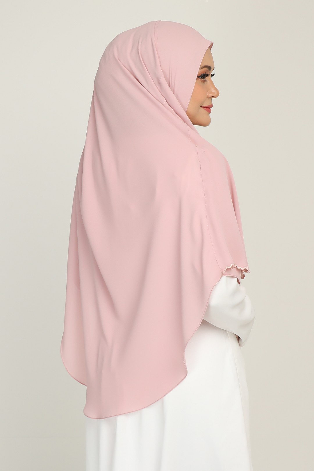 [AS-IS]-Umma Shawl Sulam Milky Rose