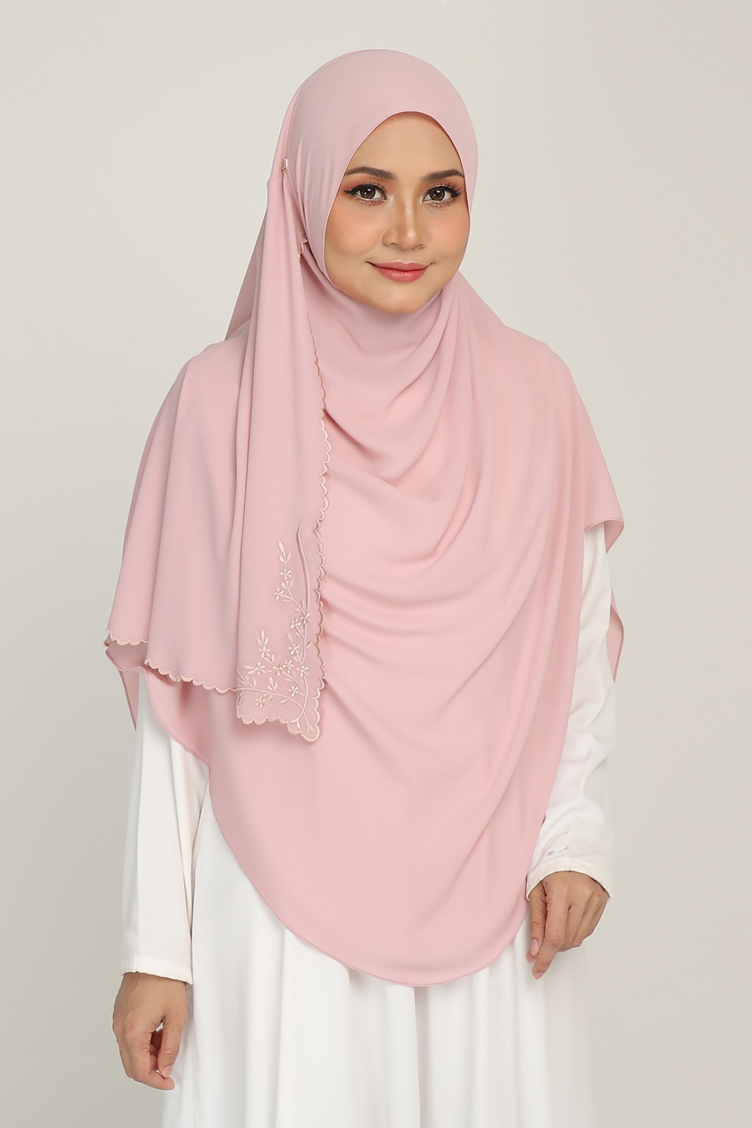 [AS-IS]-Umma Shawl Sulam Milky Rose