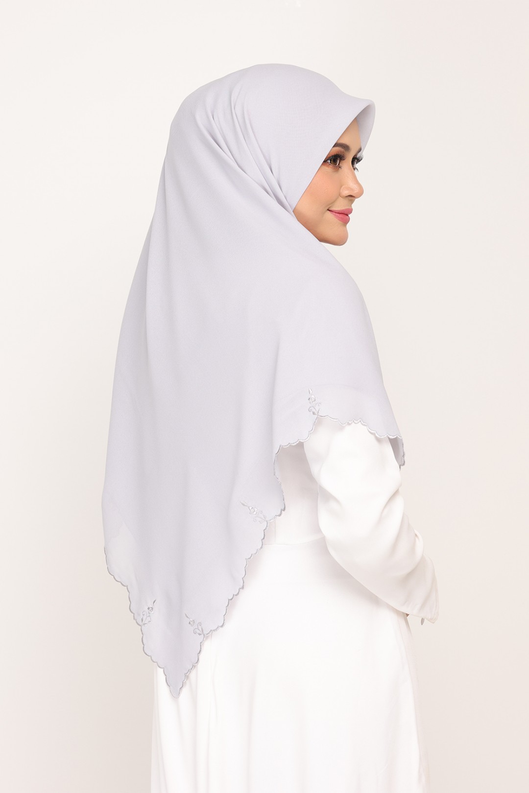 Bawal Sulam Melrose Grey