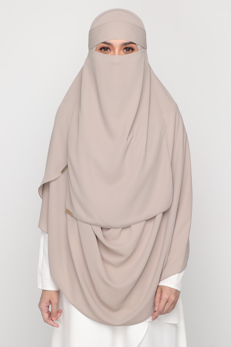 As-Is Niqab Keystone Fog