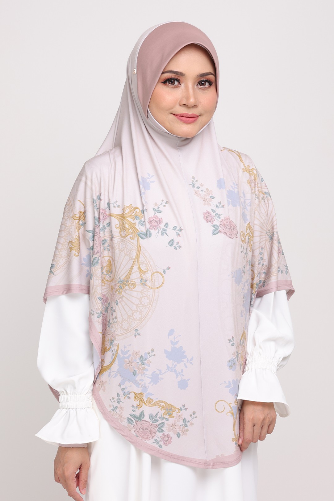 Sarung Printed Saadiyyah Pink Snow