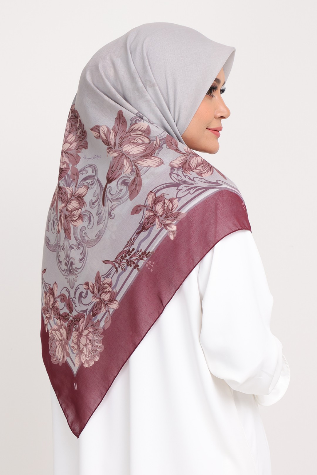 [SAMPLE]-Bawal Printed Tulip Red