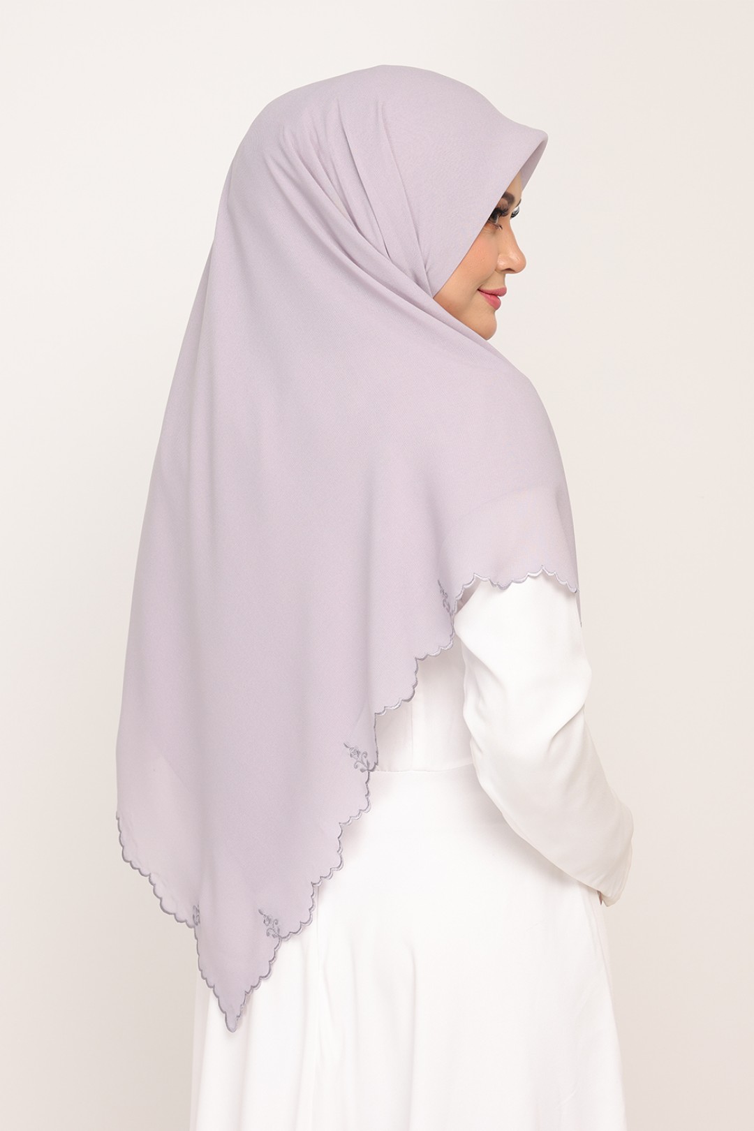 Bawal Sulam Thistle Plum