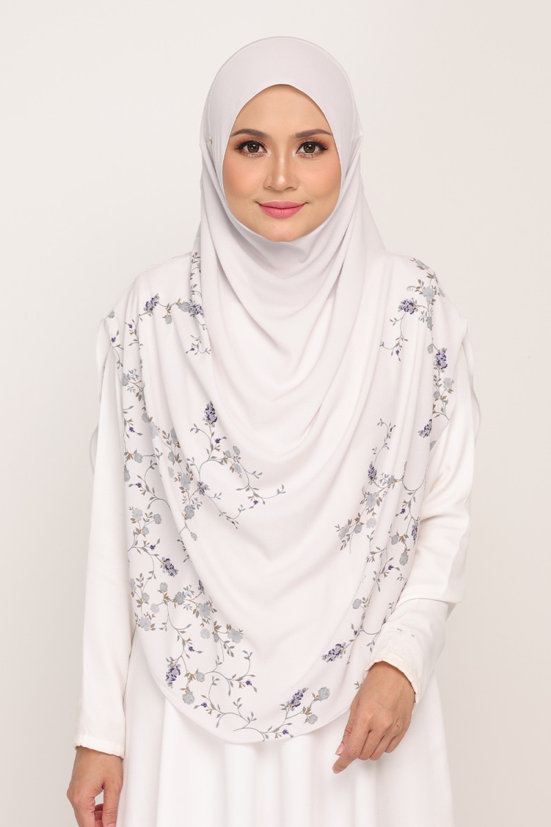 [AS-IS]-Umma Printed Arwa White Haze