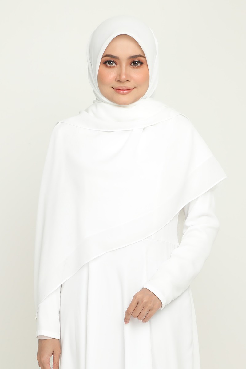 As-Is Classic Bawal Holy White