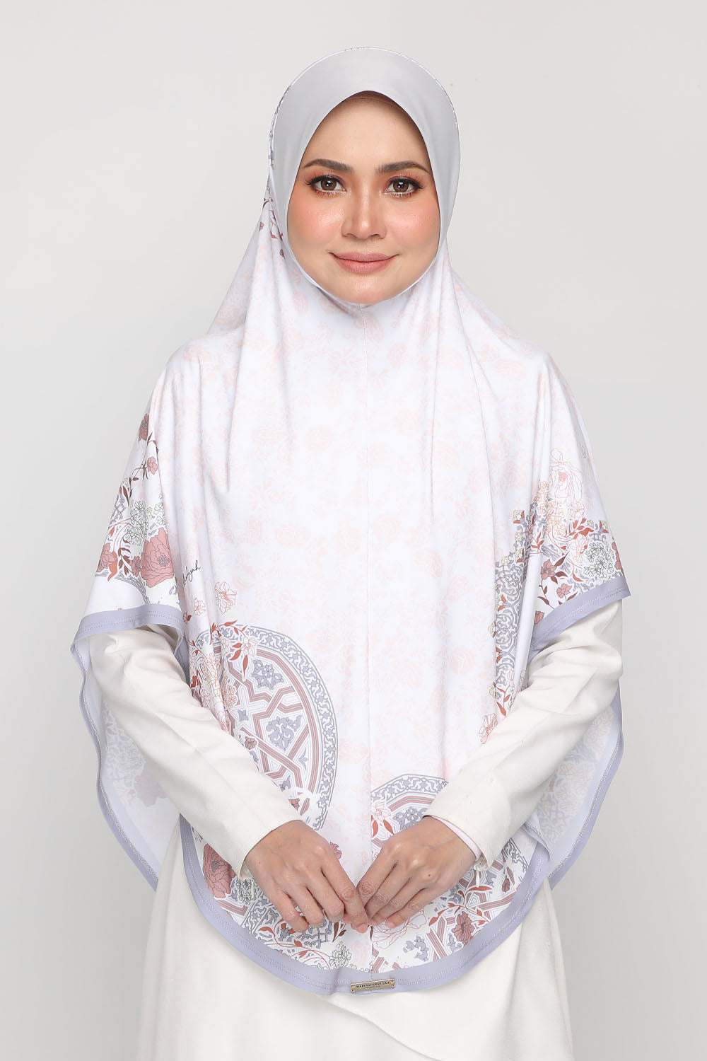 Sarung Raudah Willow White